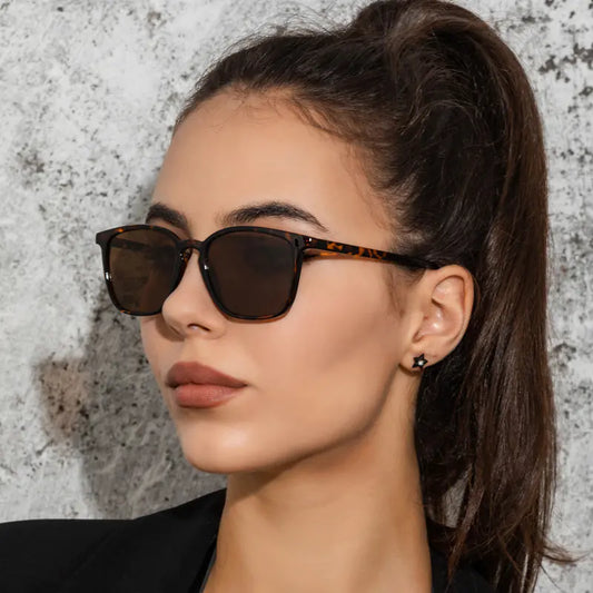 Retro Minimalist Sunglasses for Men and Women